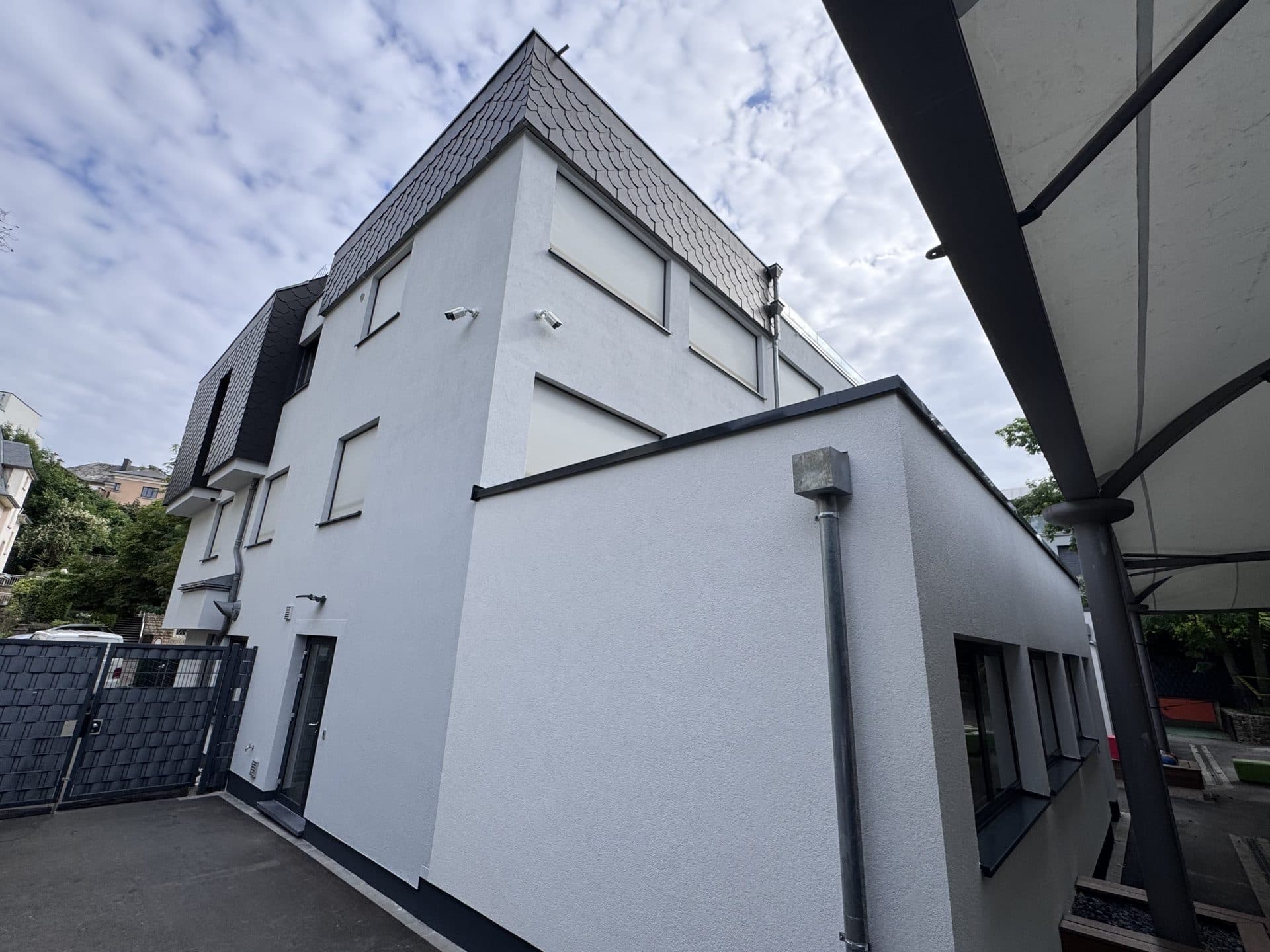 Groupe scolaire, après intervention de T2S LUX