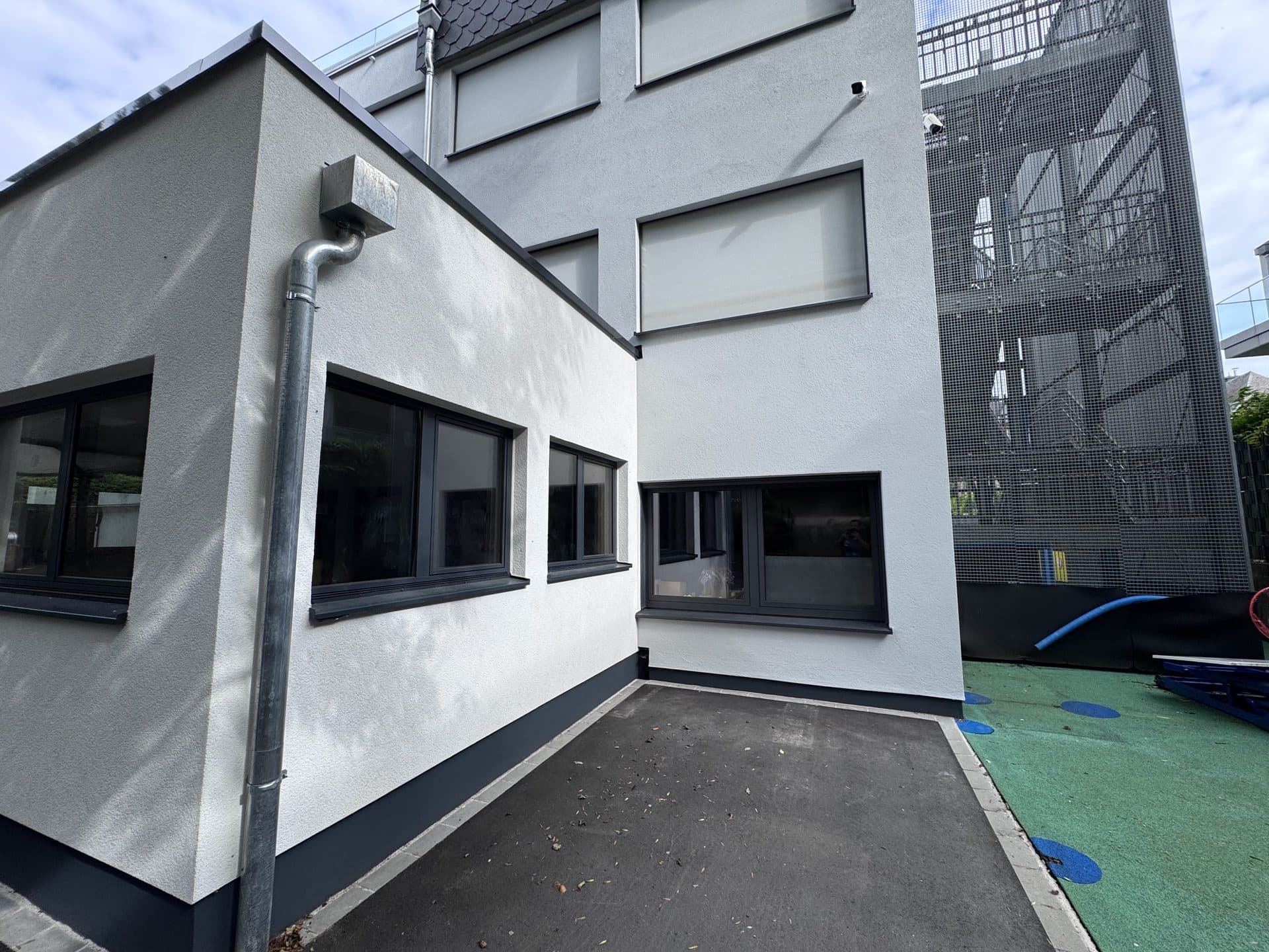 Groupe scolaire, détail de finition