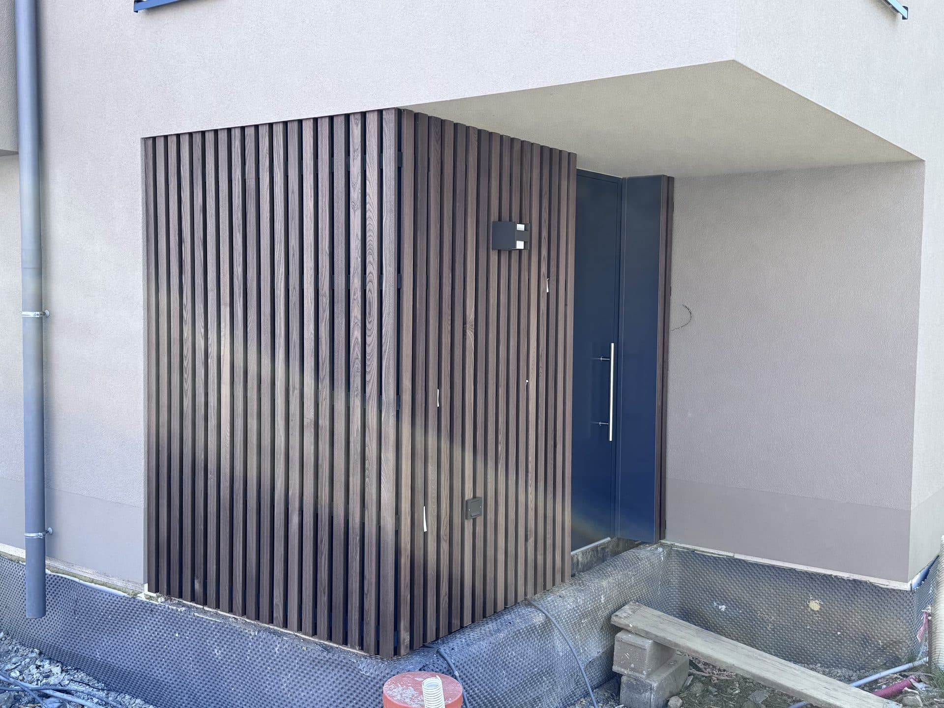 Extension, bardage bois à Pontpierre, après intervention de T2S LUX